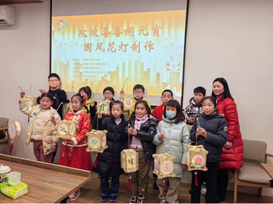 梅香曲韵长，渡口元宵乐——周家渡街道“摆渡人”书场焕新起航_新民社会_新民网